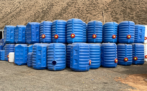 雨水收集与利用：万科华洁拉萨塑料桶提供创新解决方案